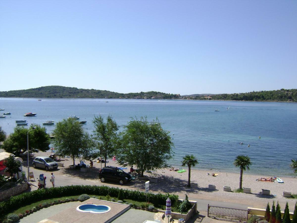 Dalmacia Apartments Srima Dış mekan fotoğraf
